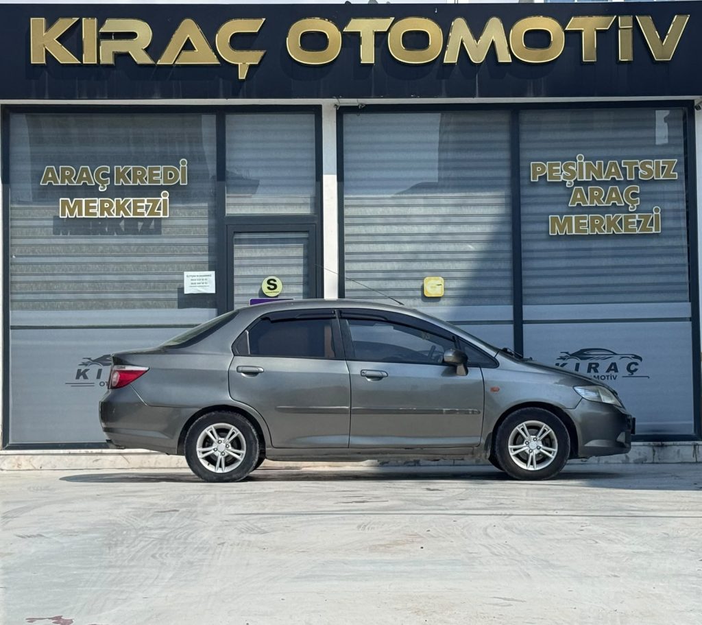 %50 PEŞİN ELDEN SENETLİ 2007 HONDA CITY